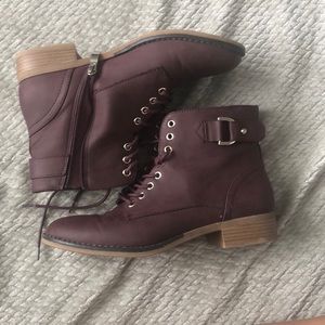 maroon boots